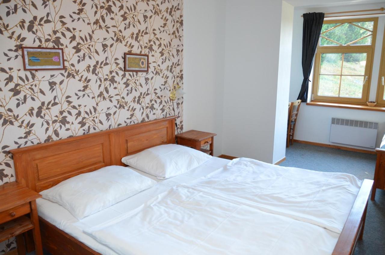 Hotel Modrava 3*